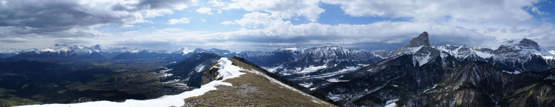 Au sommet de l'Aubeyron 08petit.jpg
