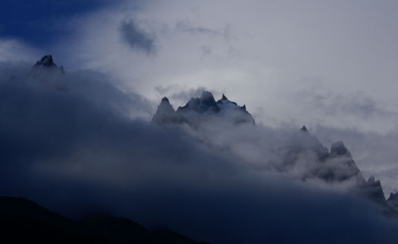 Les aiguilles de Chamonix 01petit.jpg