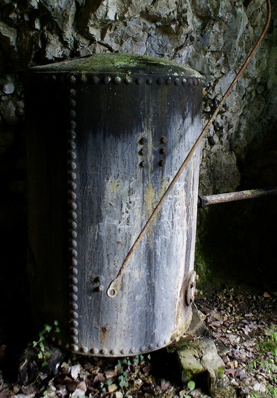 Une cuve ? 06petit.jpg