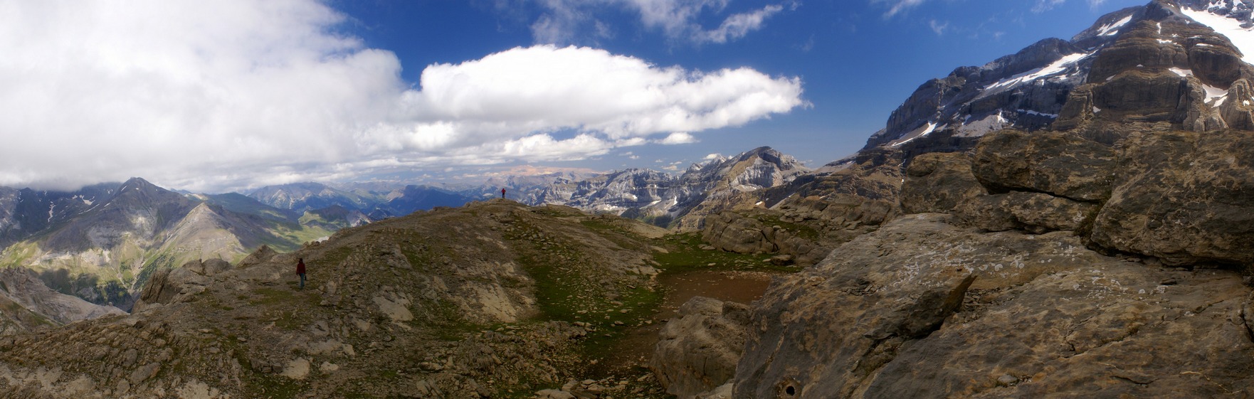 Vue sur la vallé de Pineta B11petit.jpg