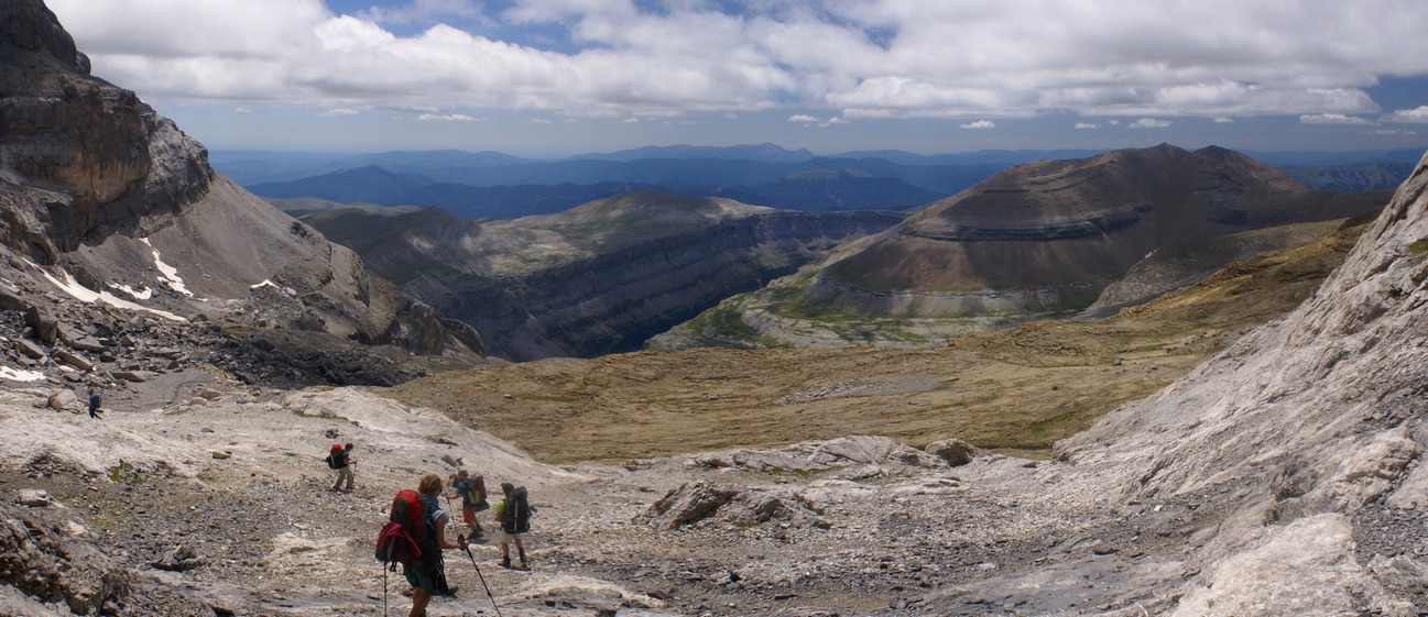 Descente vers Góriz et le canyon d'Ordesa C16petit.jpg