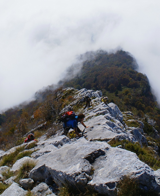 Retour sur l'arête rocheuse 12petit.jpg