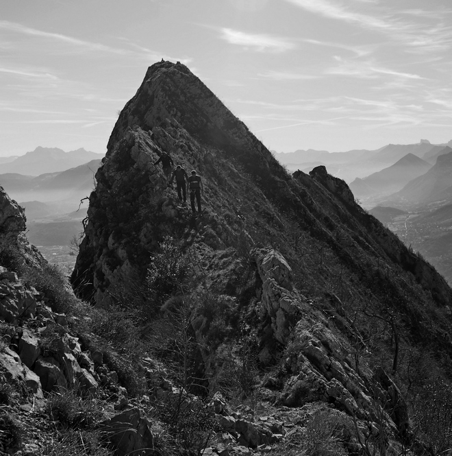 Sur les arêtes 14petit.jpg