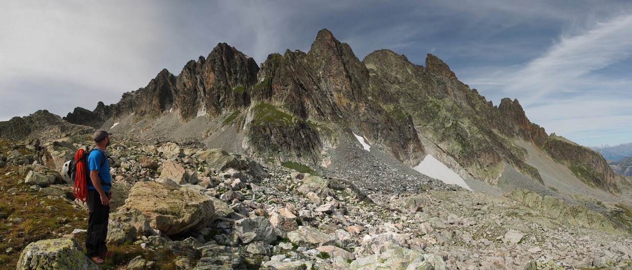 Vue des aiguilles 17petit.jpg