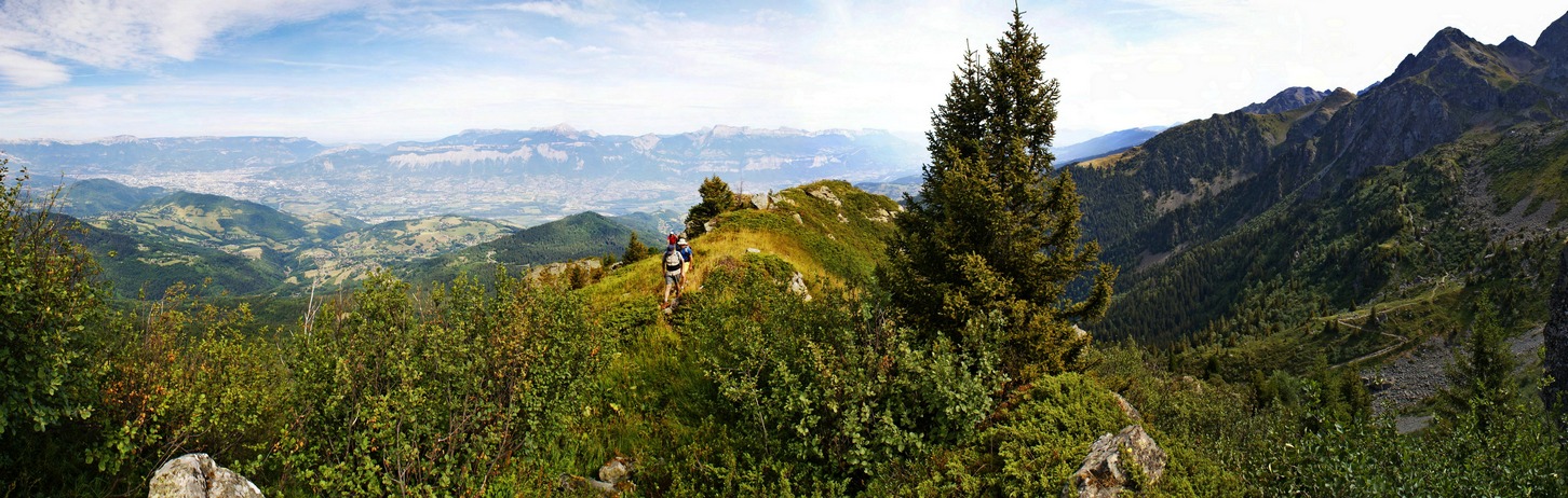 Sur la crête 103petit.jpg