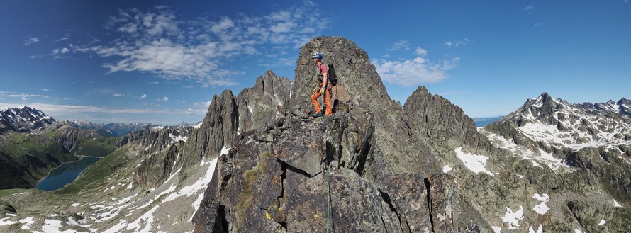 Arête de l'aiguille Capdepon 04petit.jpg