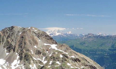Lenticulaire et tourbillons sur le Mont-Blanc 07petit.jpg