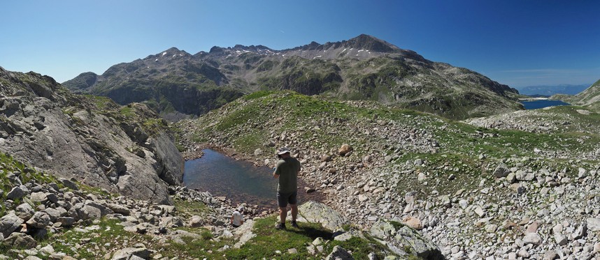 Des lacs sous la côte 2375 07petit.jpg